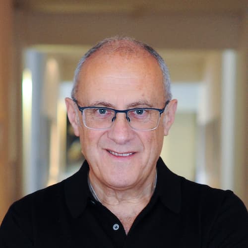Stirling Murray — Founder, Managing Director